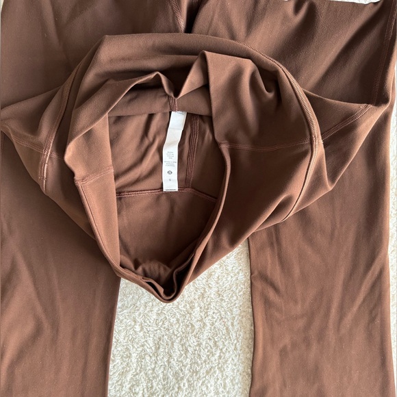 Lululemon align high rise mini boot 32 inch in JAVA size 8 like new condition - Picture 5 of 6